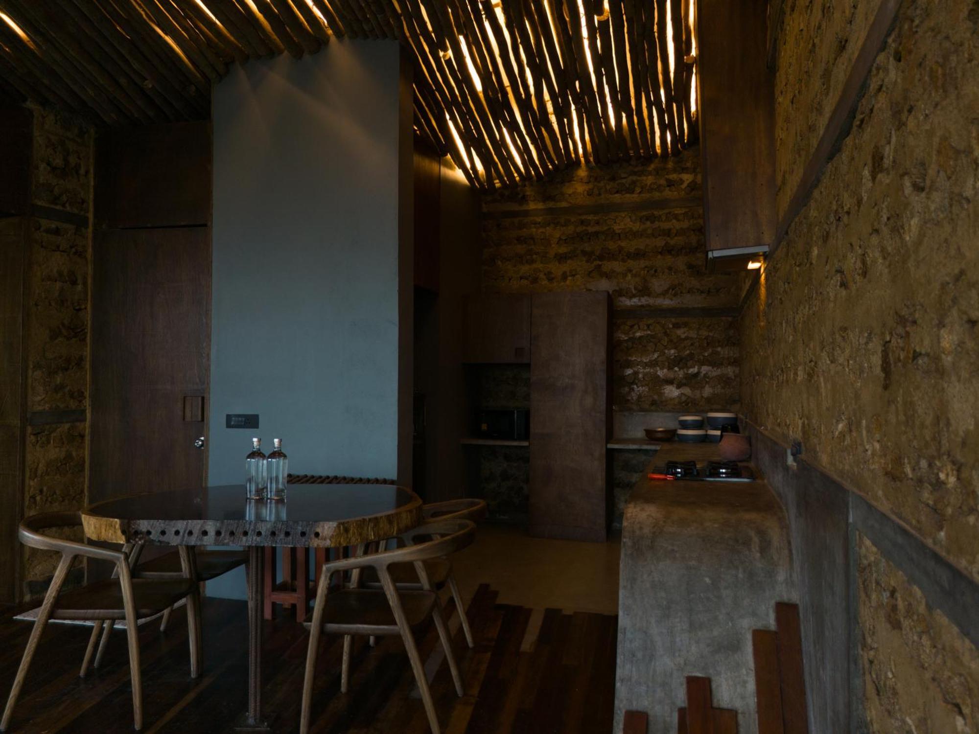 The Ledge By Bloobuck Villa Pirmed Exterior photo